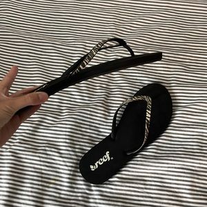 Reef flip flops W9